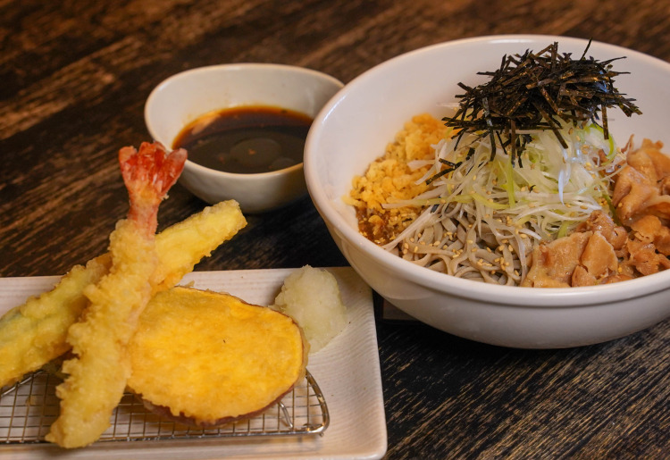 蕎麦とのベストマリアージュ!人気の天ぷらのラインナップ